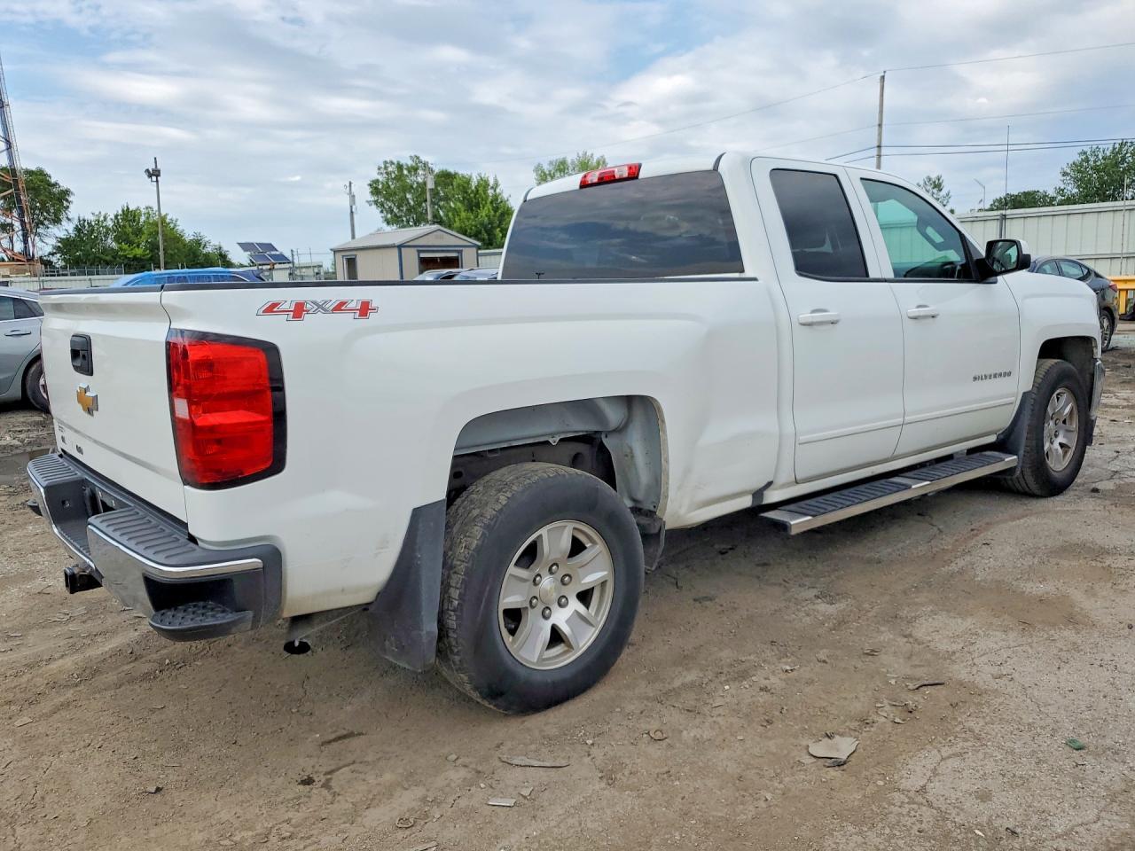 2017 Chevrolet Silverado K1500 Lt - zdjęcie 3