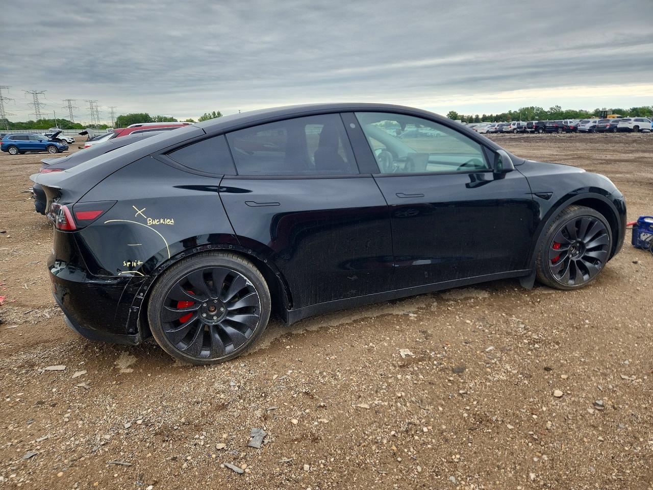 2023 Tesla Model Y - zdjęcie 3