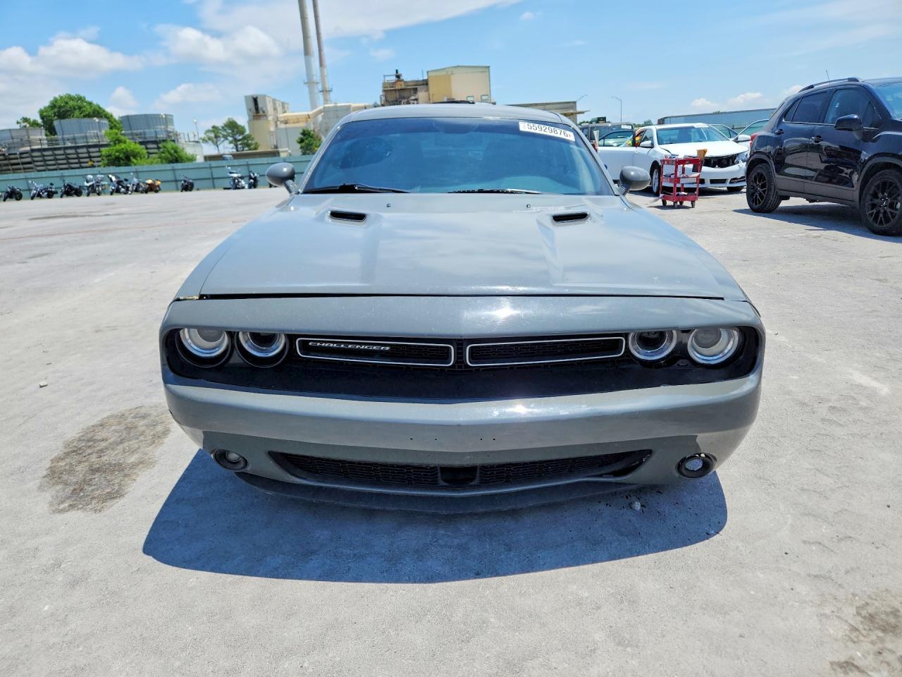 2018 Dodge Challenger R - zdjęcie 5
