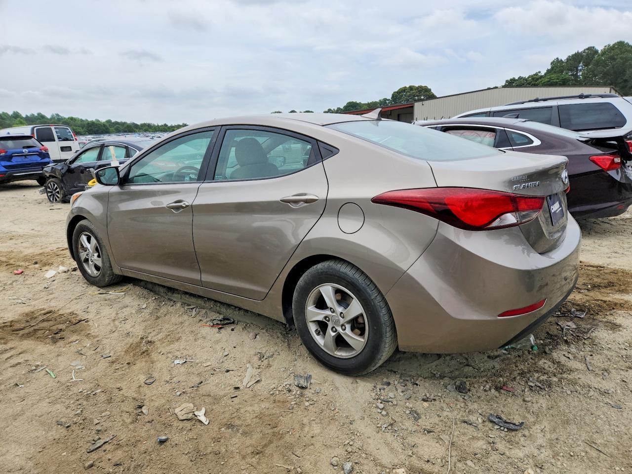 2015 Hyundai Elantra Se - zdjęcie 2