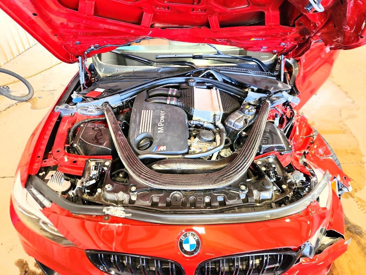 2020 BMW M4 - zdjęcie 11