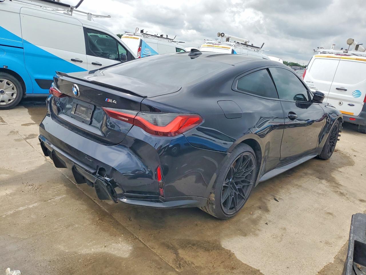 2021 BMW M4 - zdjęcie 3