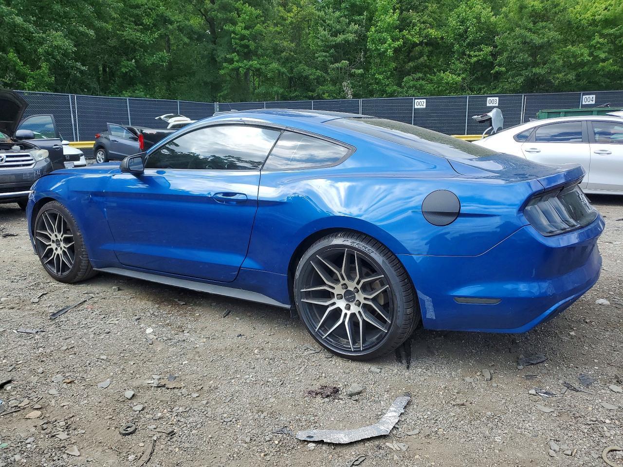 2017 Ford Mustang - zdjęcie 2