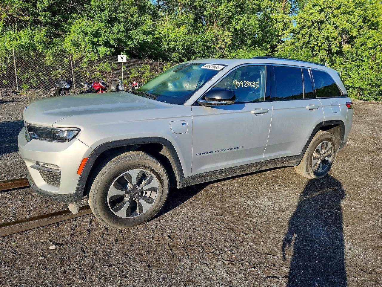 2023 Jeep Grand Cherokee Limited 4Xe - zdjęcie główne