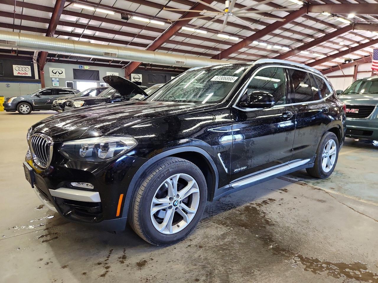 2018 BMW X3 xDrive30I - zdjęcie główne