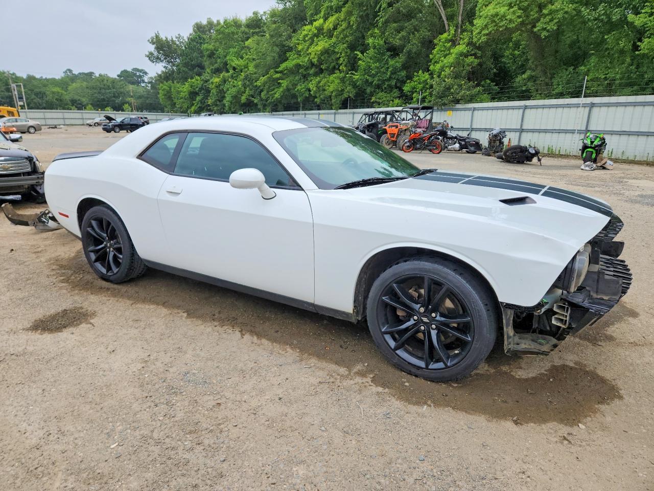 2017 Dodge Challenger Sxt - zdjęcie 4