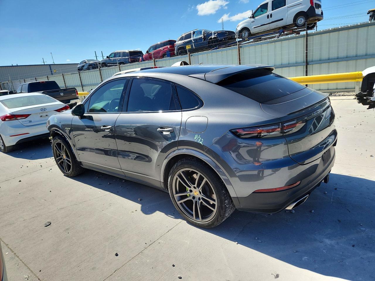 2020 Porsche Cayenne E Hybrid Coupe - zdjęcie 2