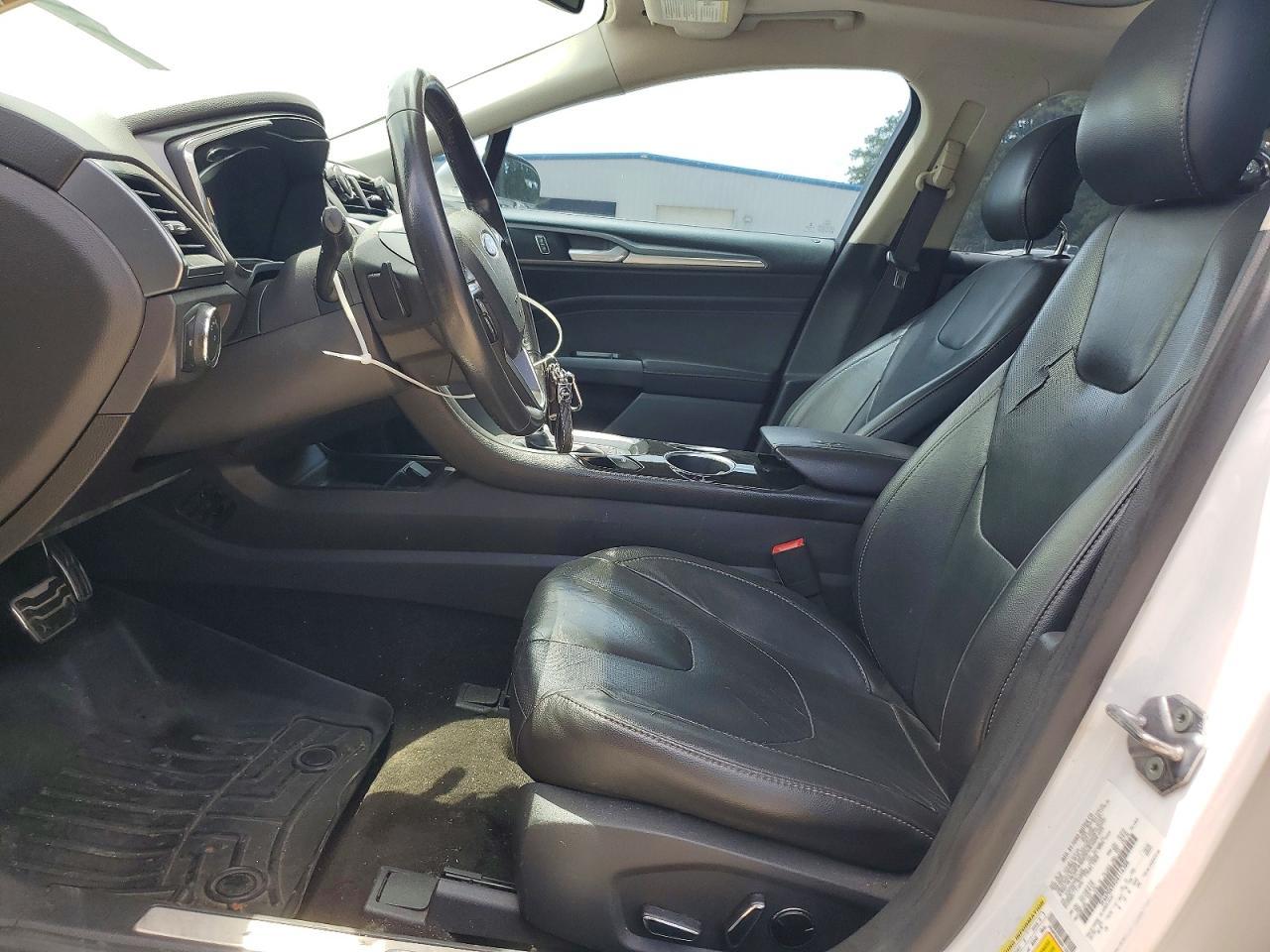 2013 Ford Fusion Titanium - zdjęcie 7