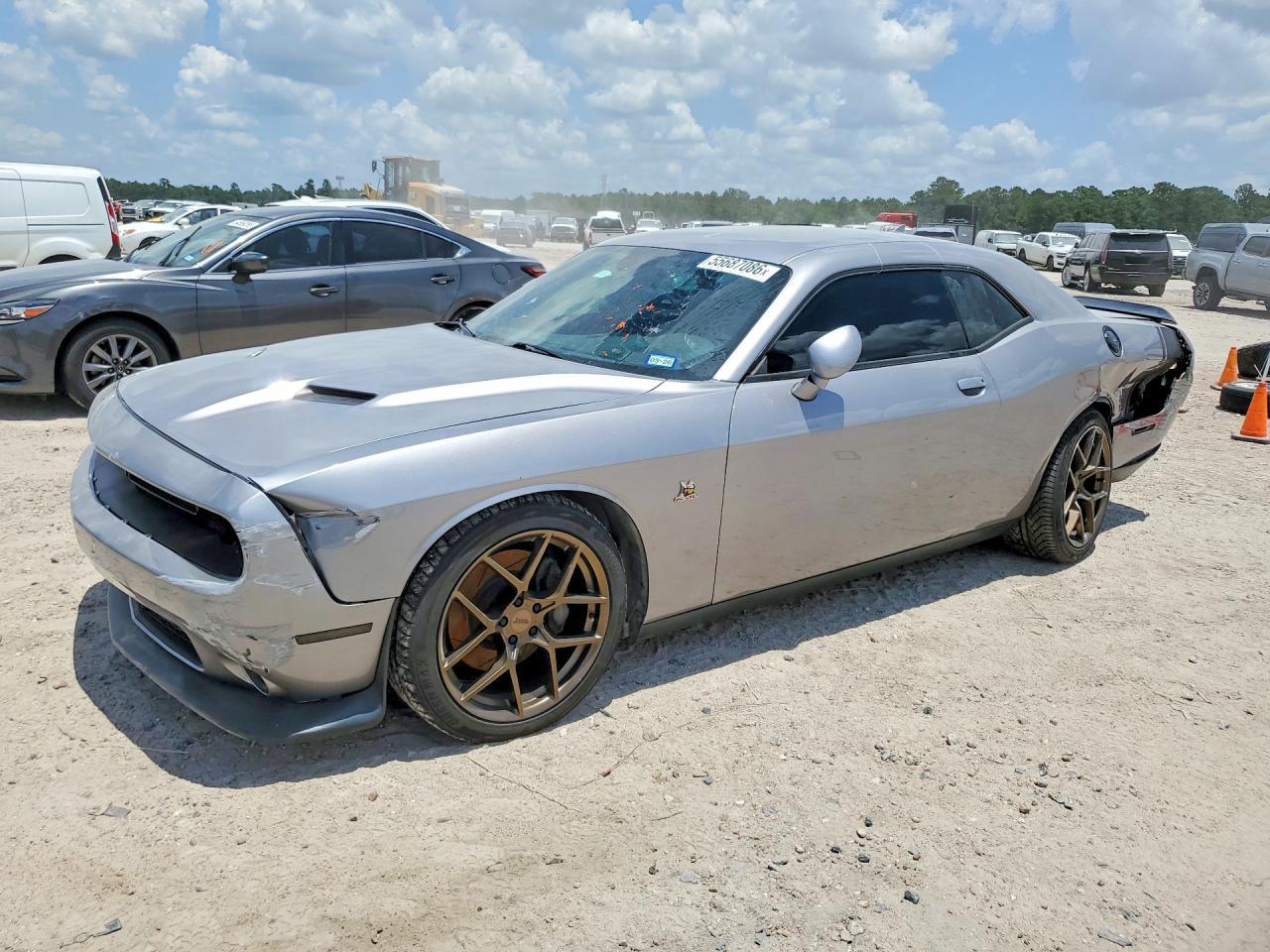 2018 Dodge Challenger R - zdjęcie główne