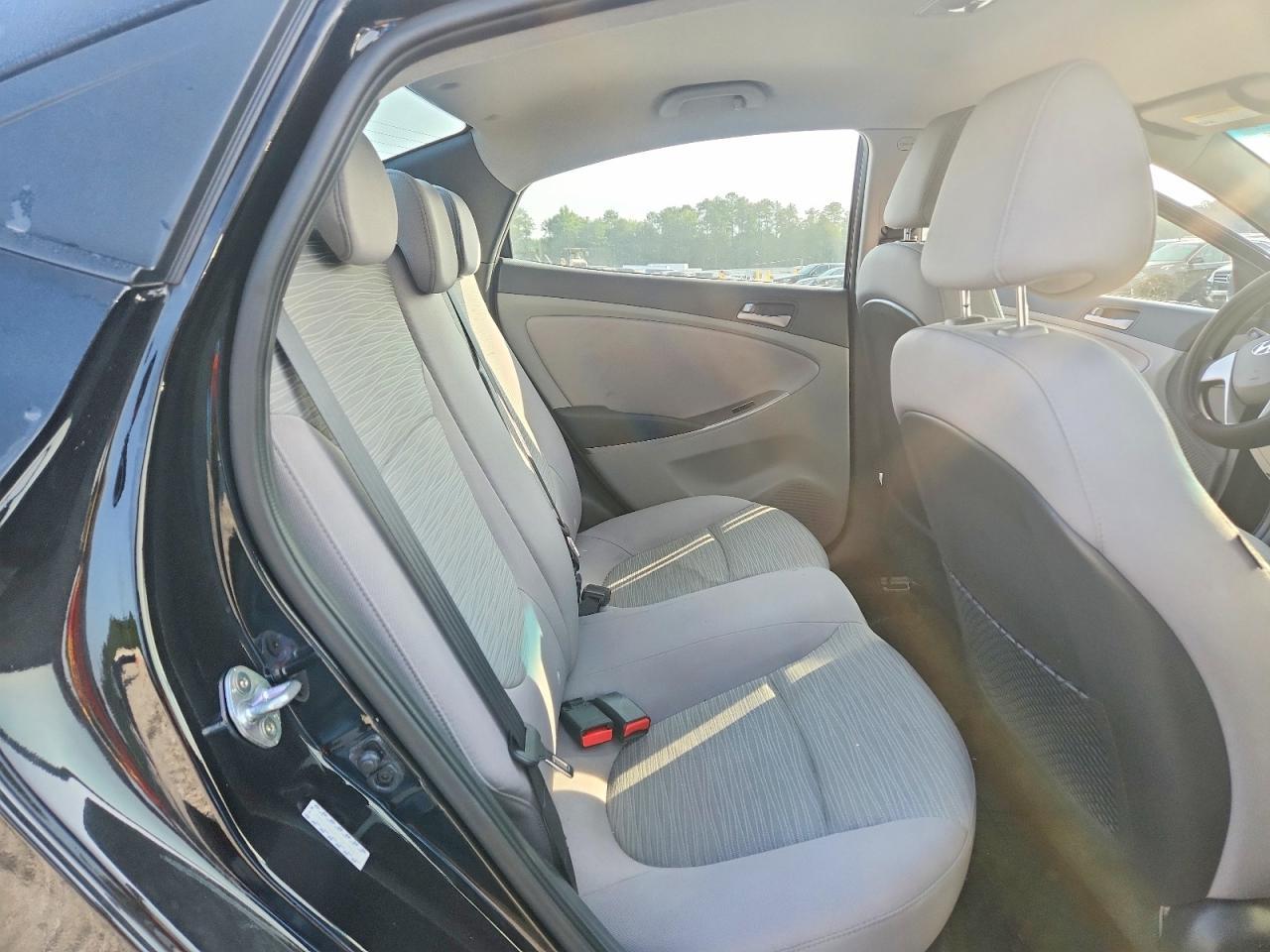 2017 Hyundai Accent Se - zdjęcie 10