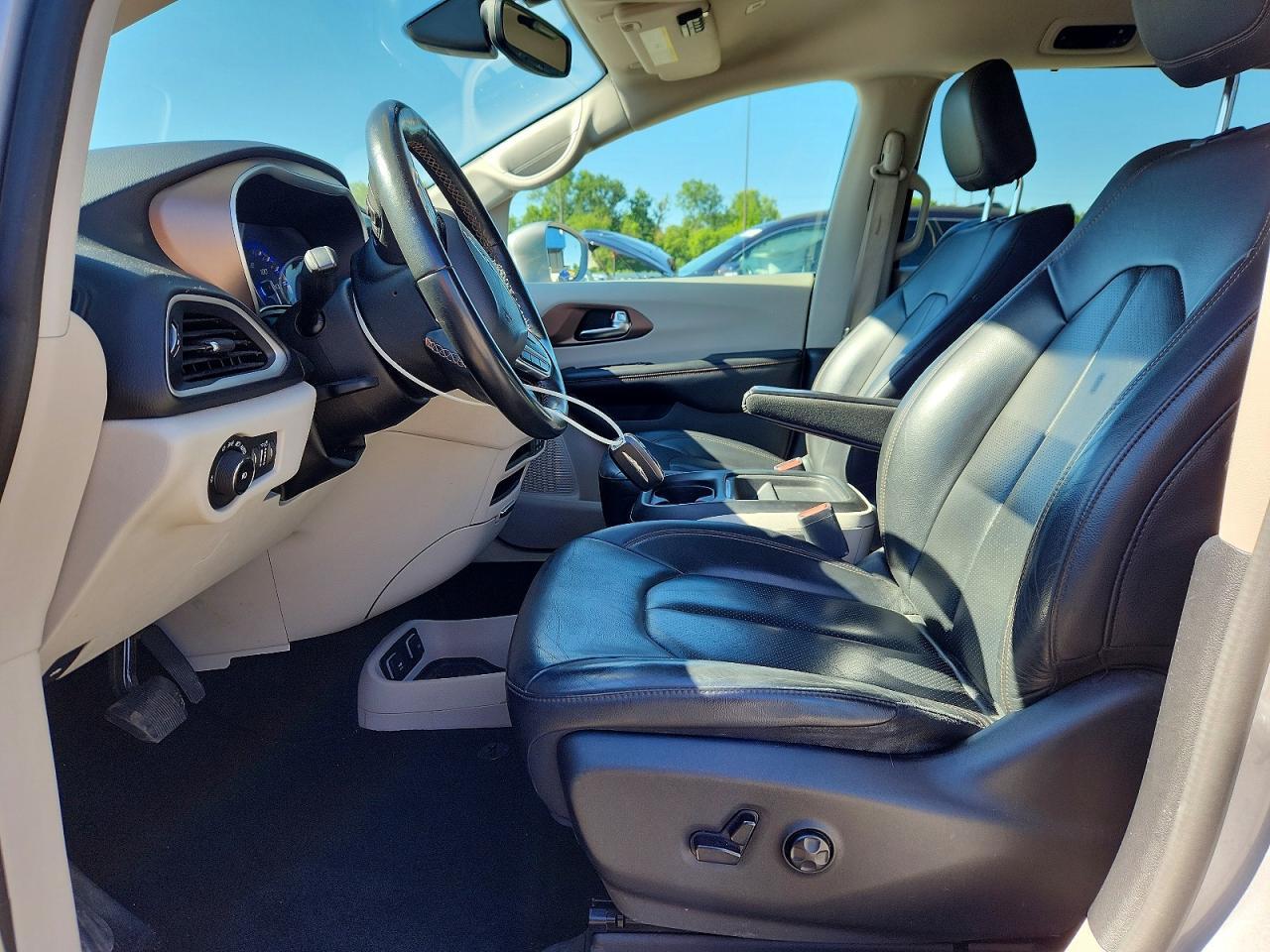 2019 Chrysler Pacifica Touring L - zdjęcie 7