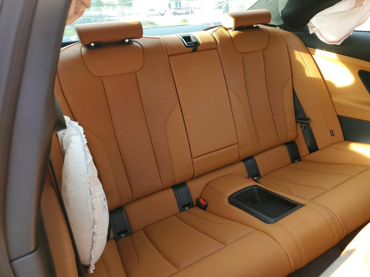 2025 BMW 230I - zdjęcie 10