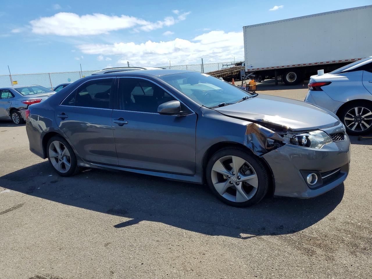 2013 Toyota Camry Se V6 - zdjęcie 4
