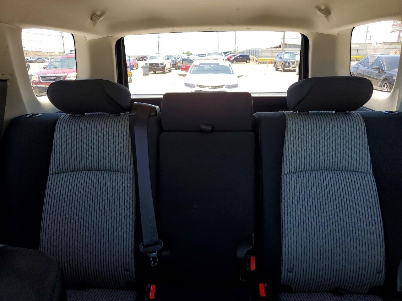 2015 Toyota 4Runner Sr5 - zdjęcie 10