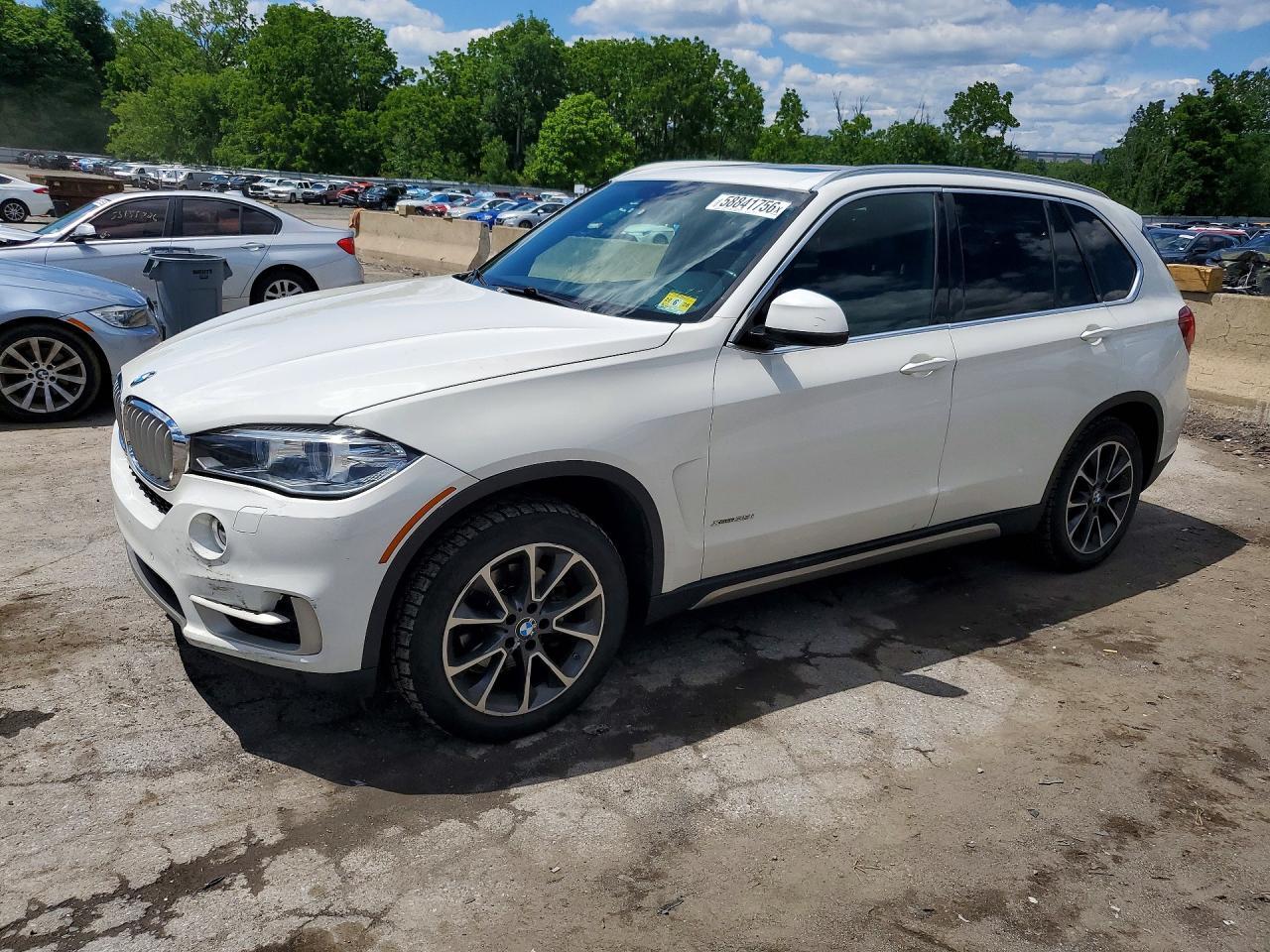 2017 BMW X5 xDrive35I - zdjęcie główne