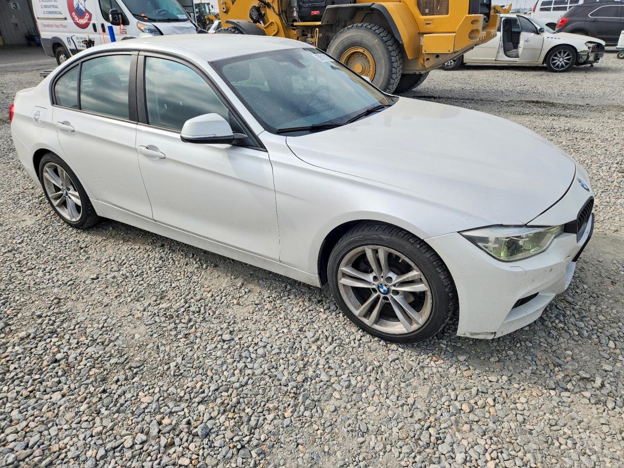2018 BMW 320 I - zdjęcie 4