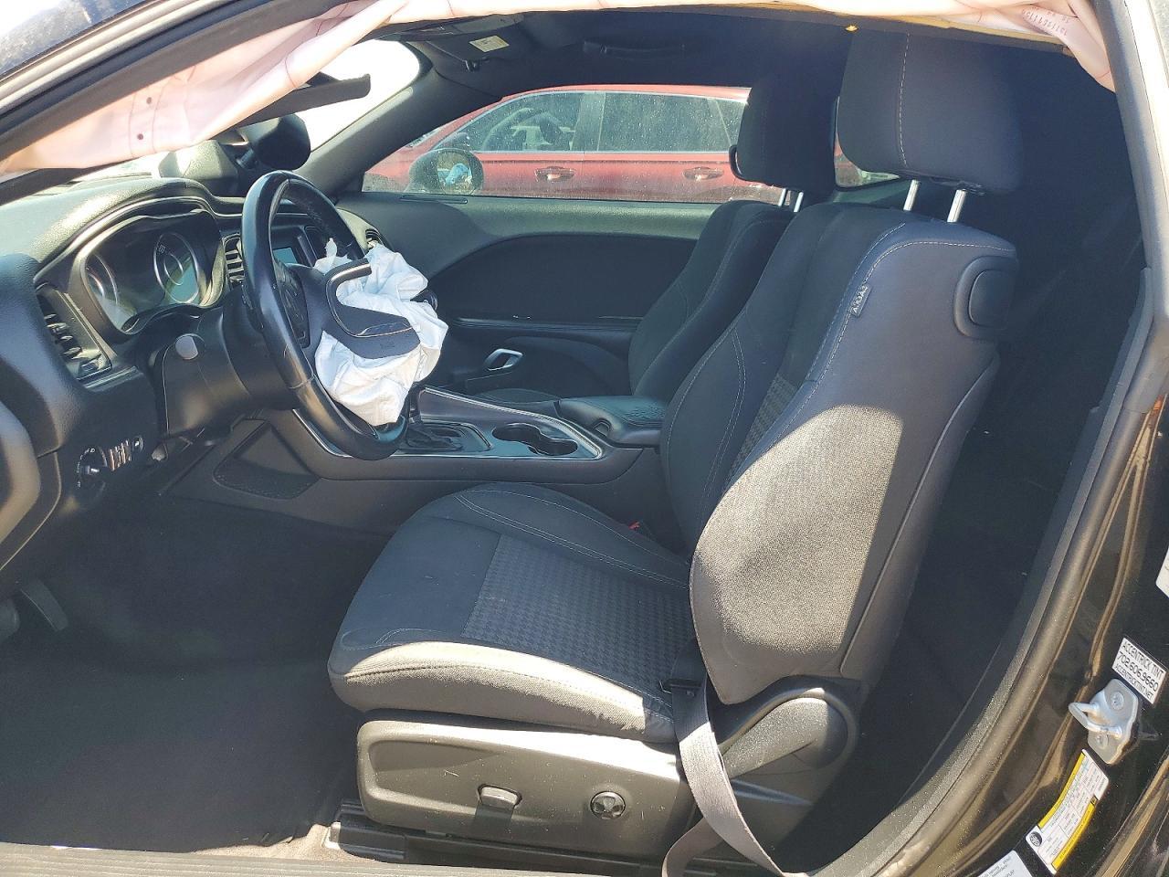 2016 Dodge Challenger Sxt - zdjęcie 7