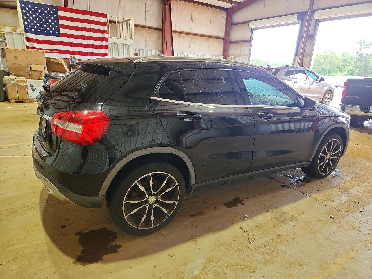 2017 Mercedes-Benz Gla 250 - zdjęcie 3
