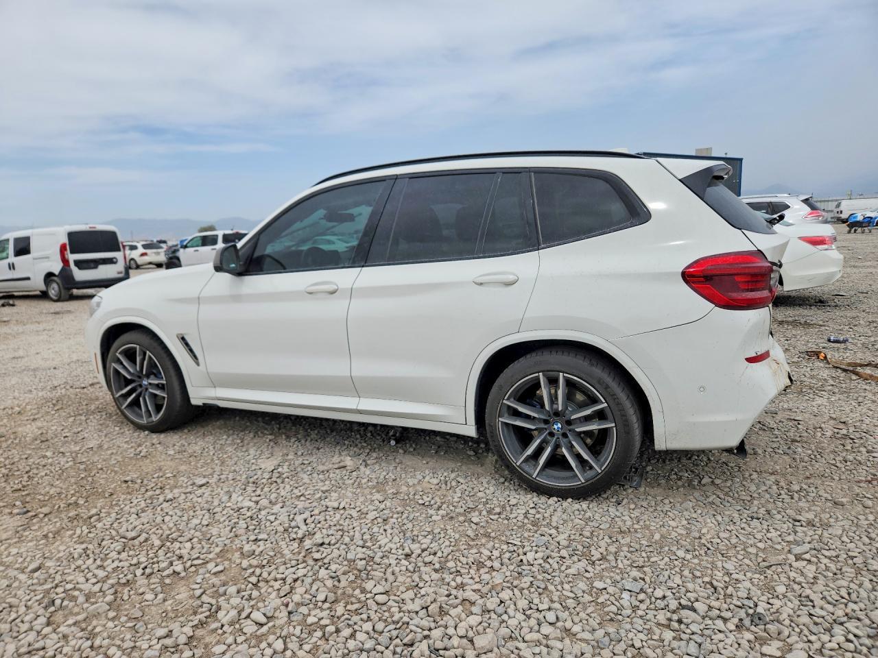 2019 BMW X3 xDrivem40I - zdjęcie 2