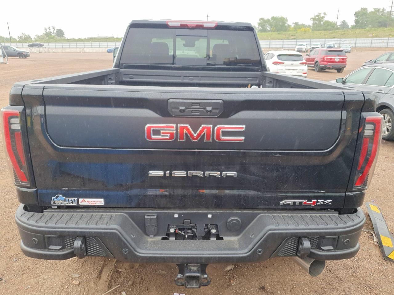 2026 GMC Sierra K2500 At4X - zdjęcie 6