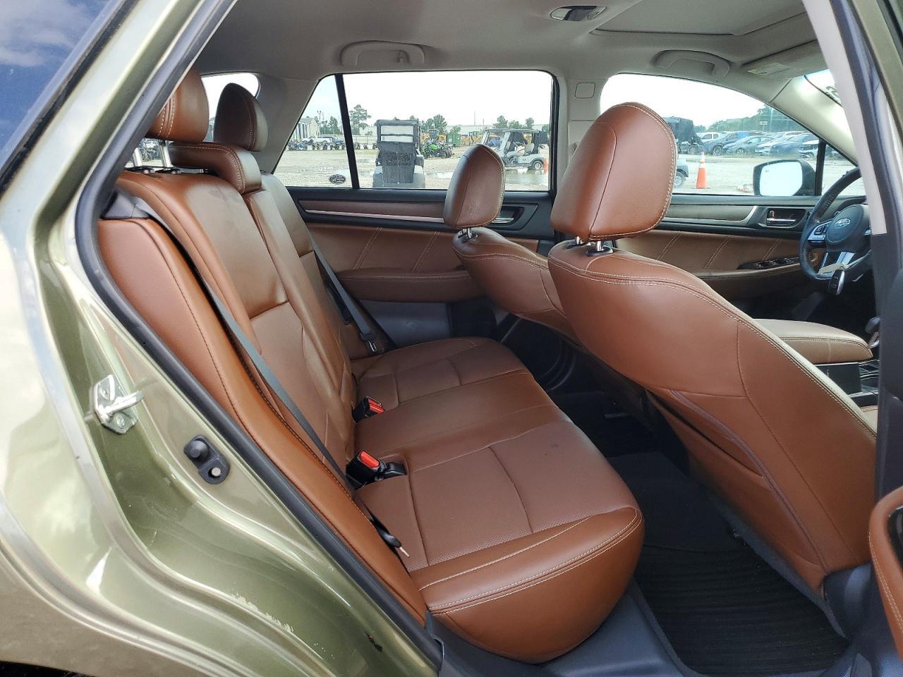 2017 Subaru Outback Touring - zdjęcie 11