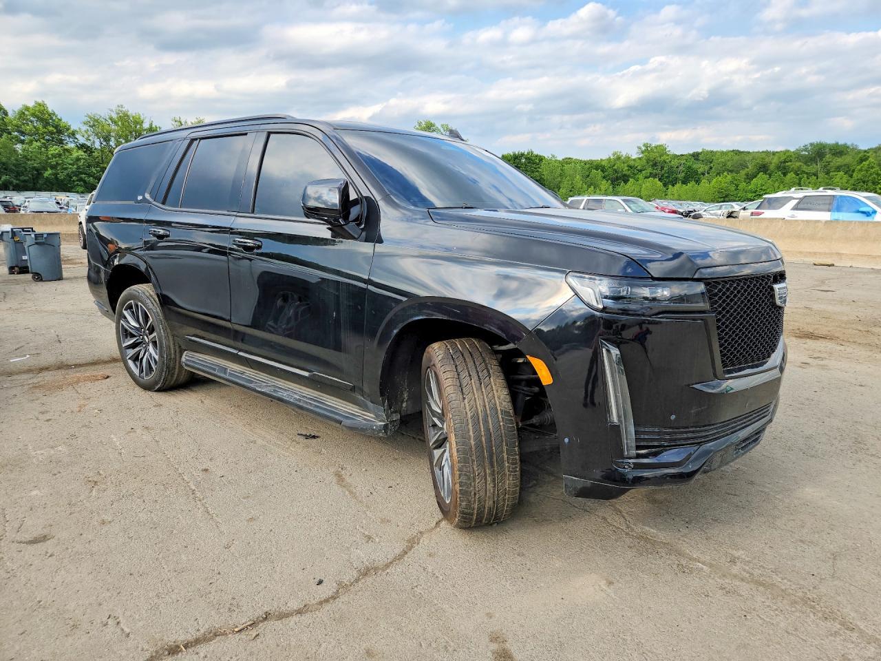 2023 Cadillac Escalade Sport - zdjęcie 4