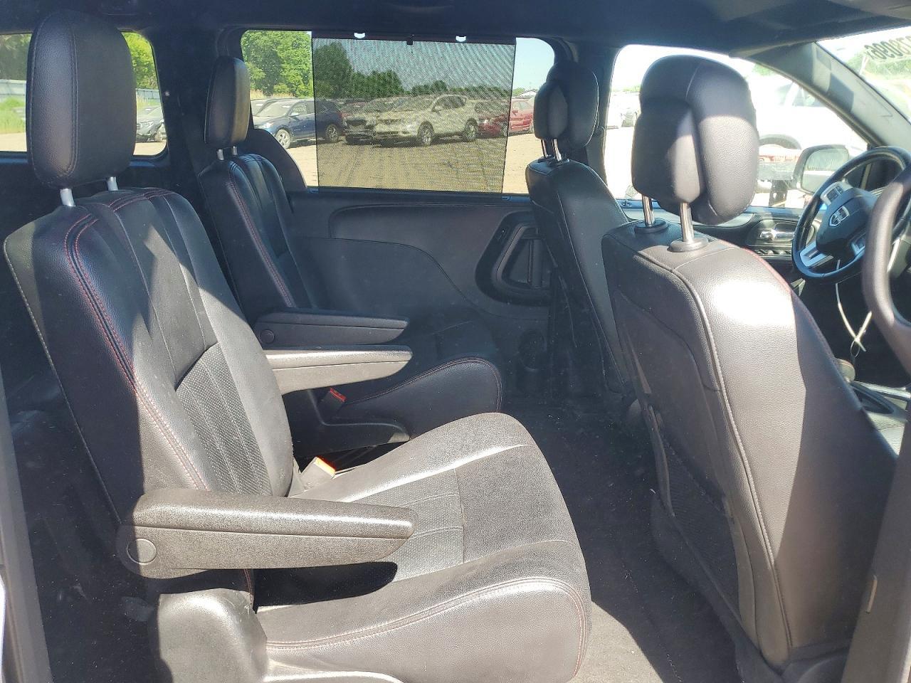 2019 Dodge Grand Caravan Gt - zdjęcie 11