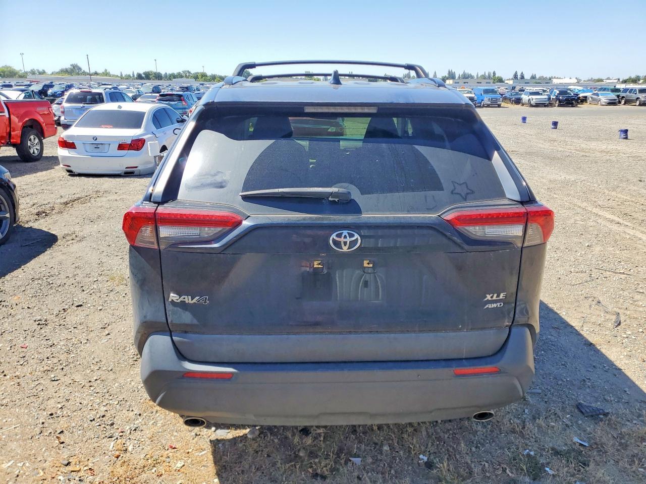 2019 Toyota Rav4 Xle - zdjęcie 6