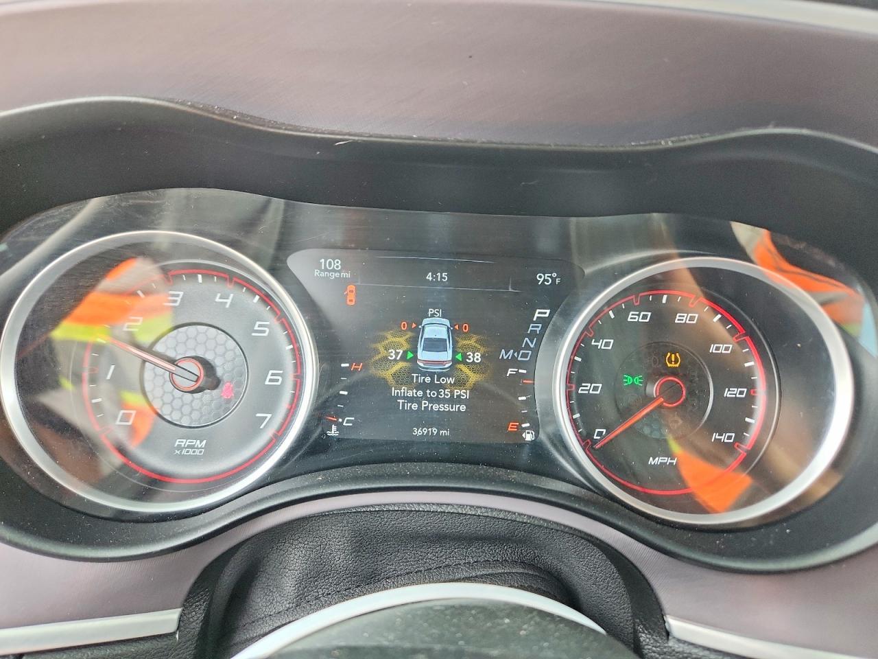 2022 Dodge Charger Sxt - zdjęcie 9