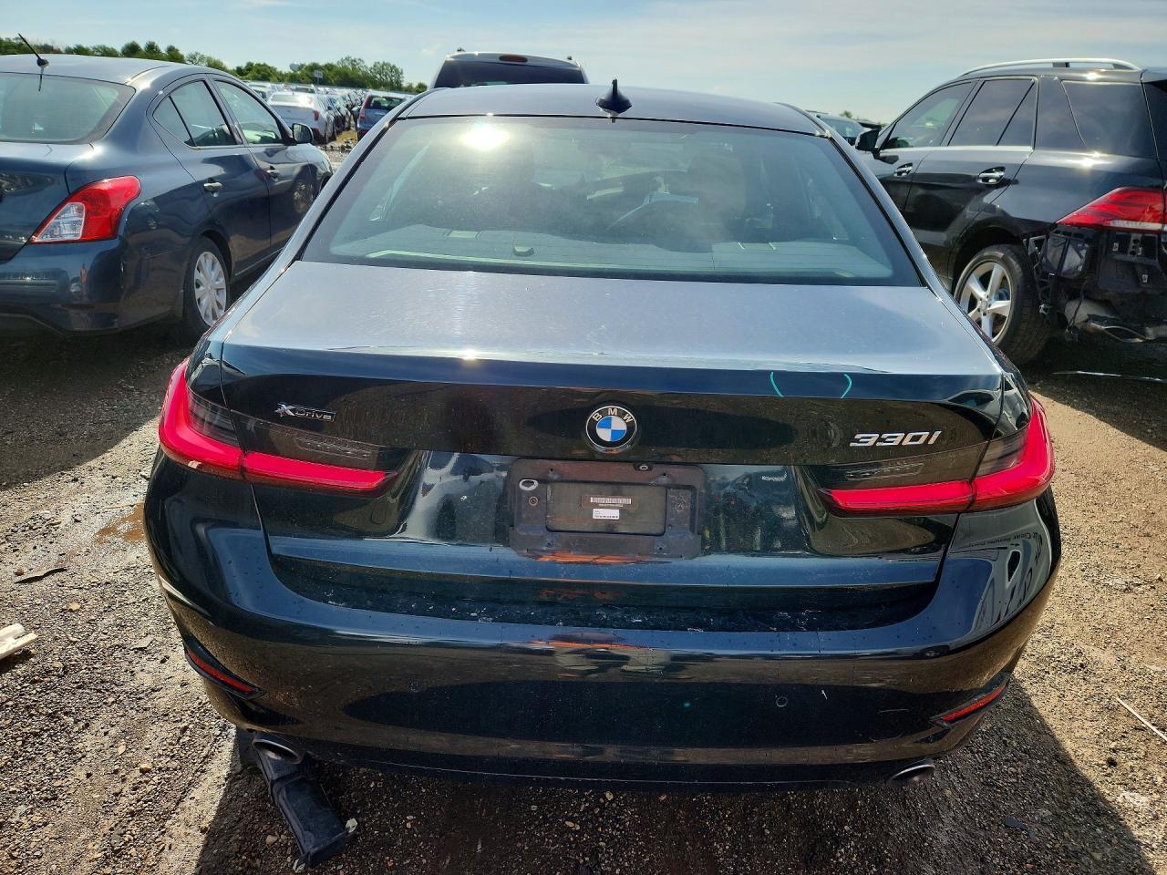 2019 BMW Seria 3 330i - zdjęcie 6