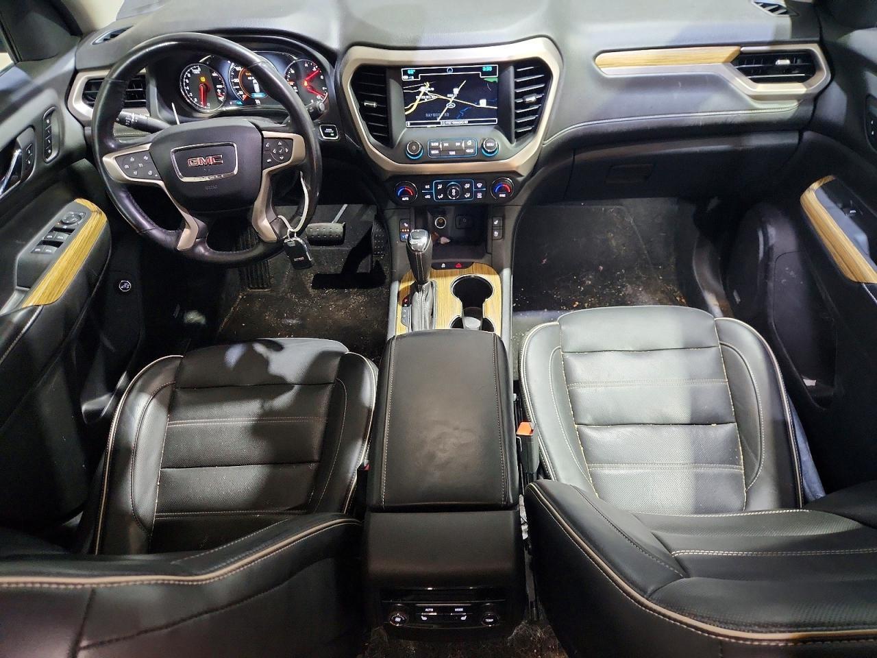 2019 GMC Acadia Denali - zdjęcie 8