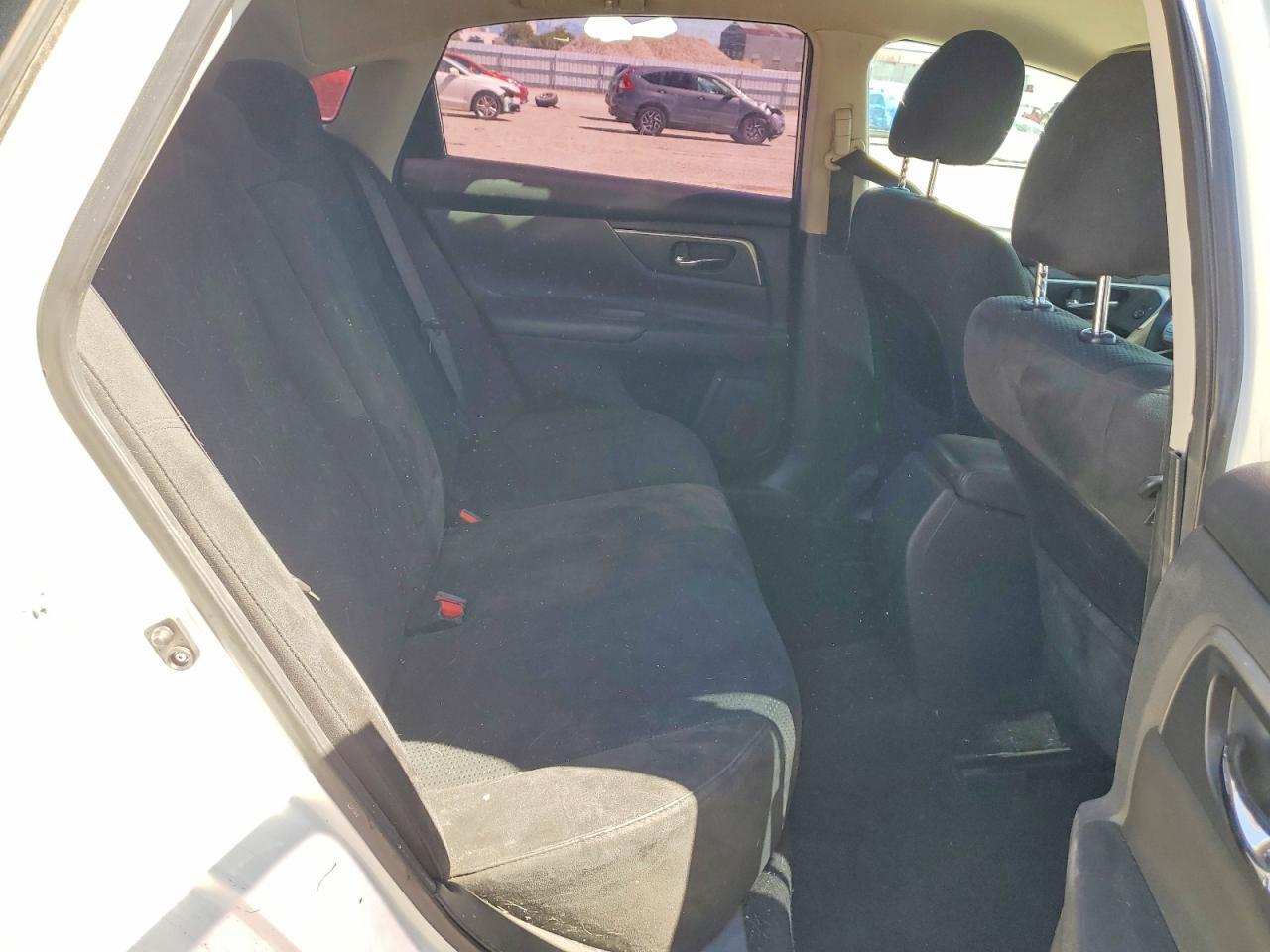 2015 Nissan Altima 2.5 S - zdjęcie 10