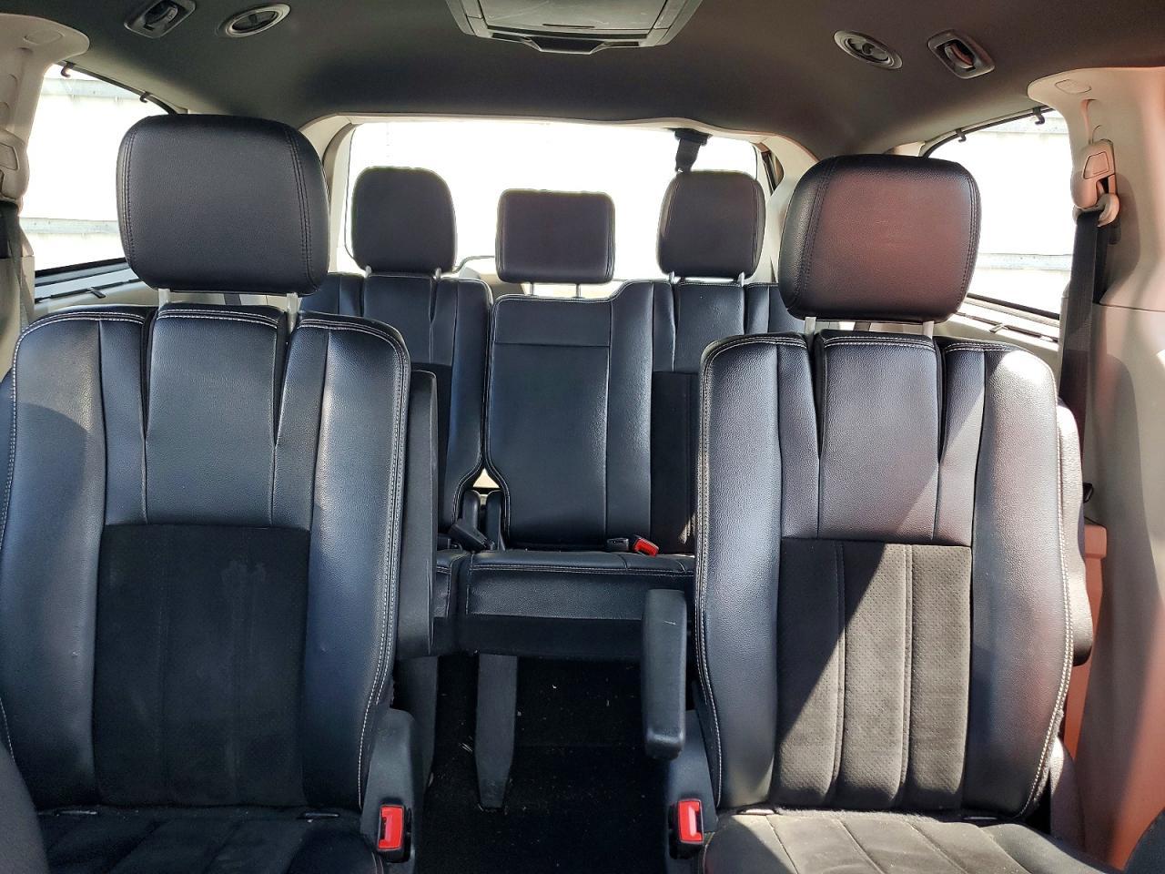 2016 Dodge Grand Caravan Sxt - zdjęcie 10