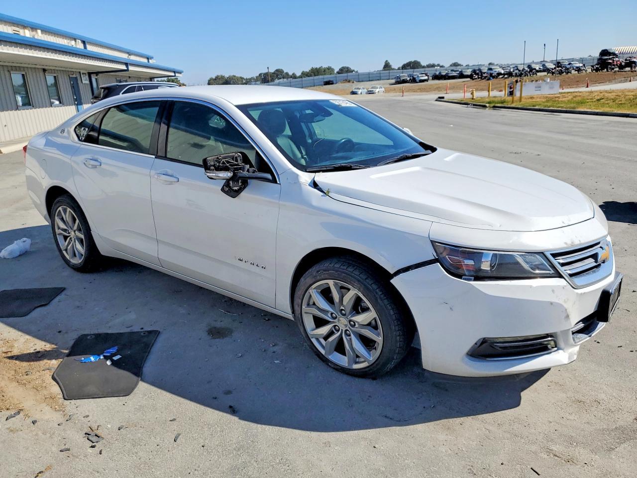2018 Chevrolet Impala Lt - zdjęcie 4