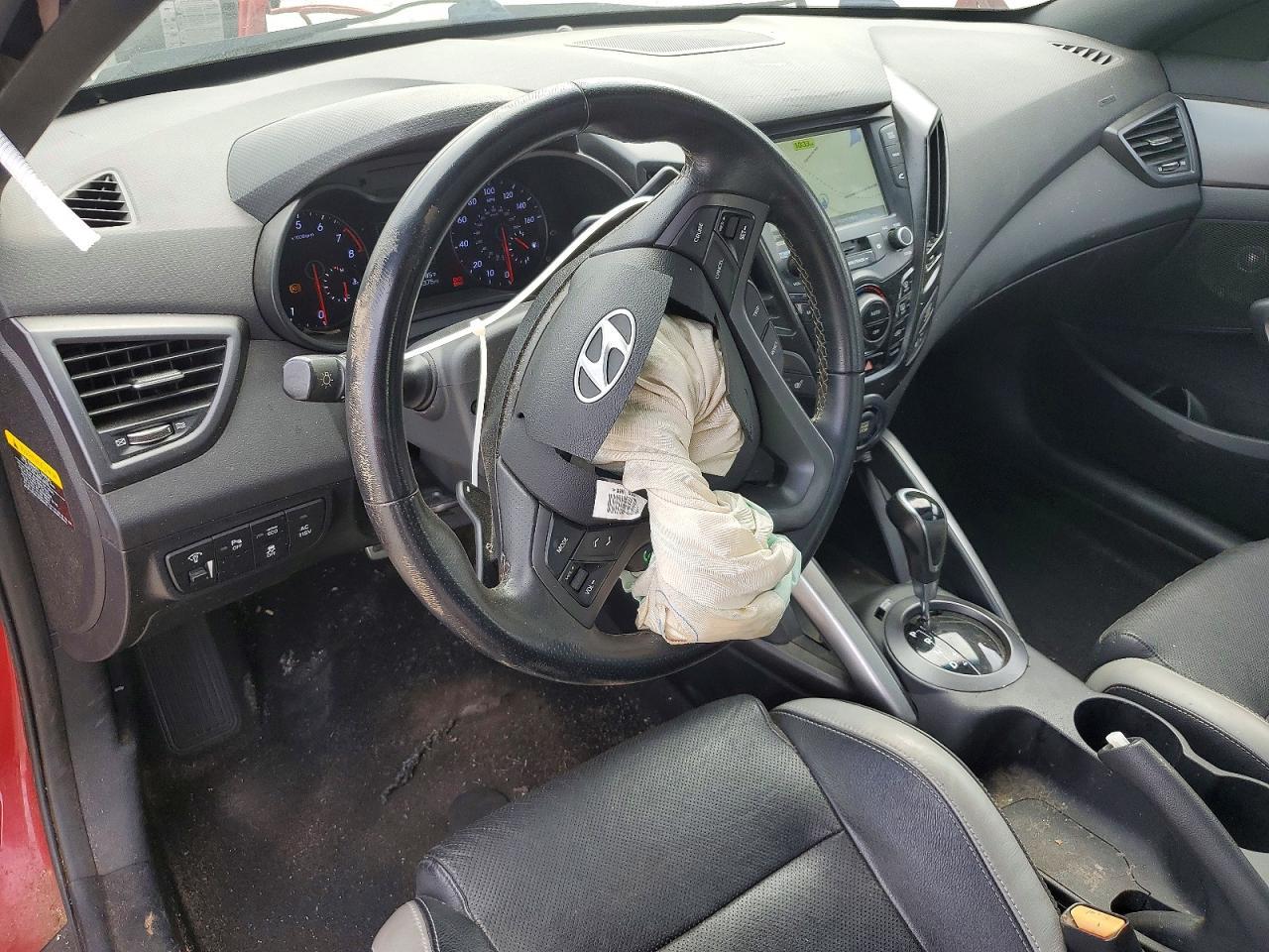 2016 Hyundai Veloster Turbo - zdjęcie 8
