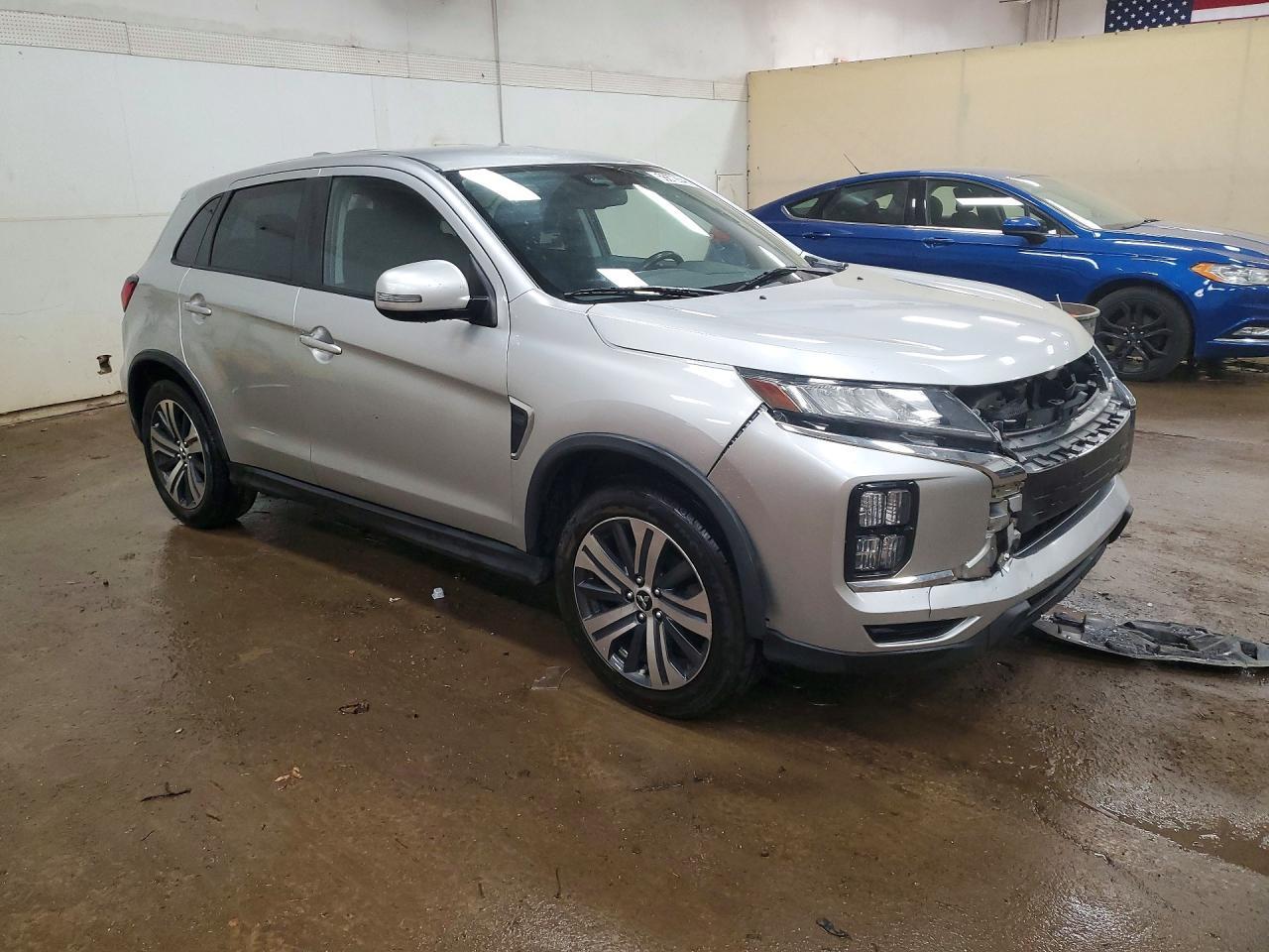 2020 Mitsubishi Outlander Sport Es - zdjęcie 4