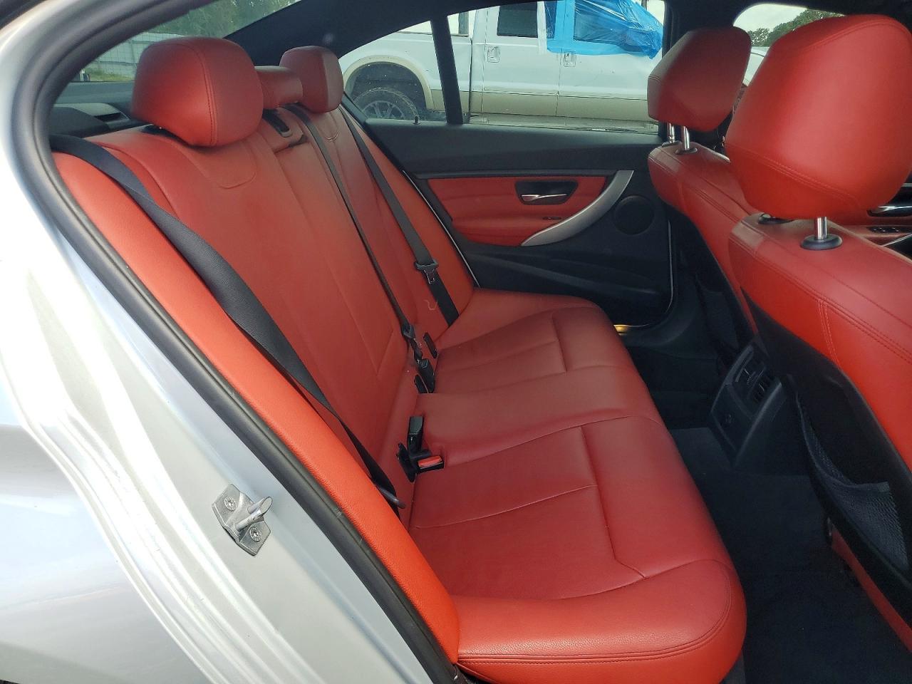 2014 BMW 328 I - zdjęcie 10