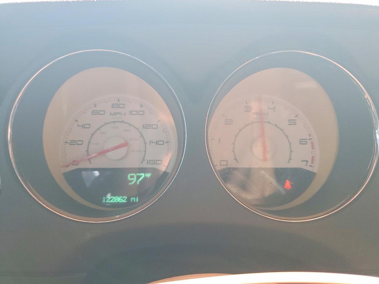 2013 Dodge Challenger R - zdjęcie 9