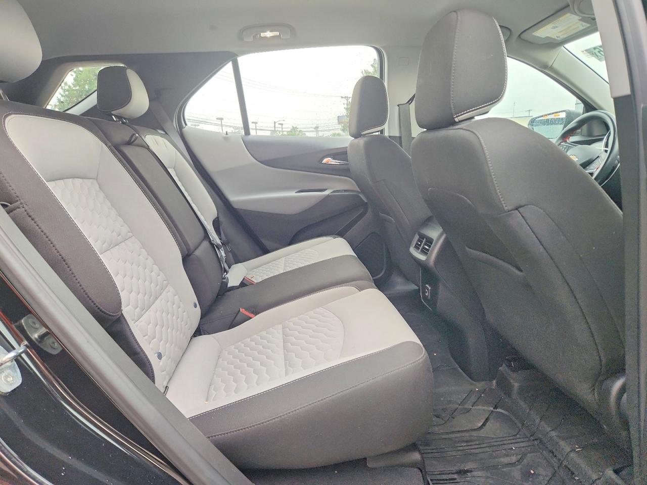 2021 Chevrolet Equinox Ls - zdjęcie 21