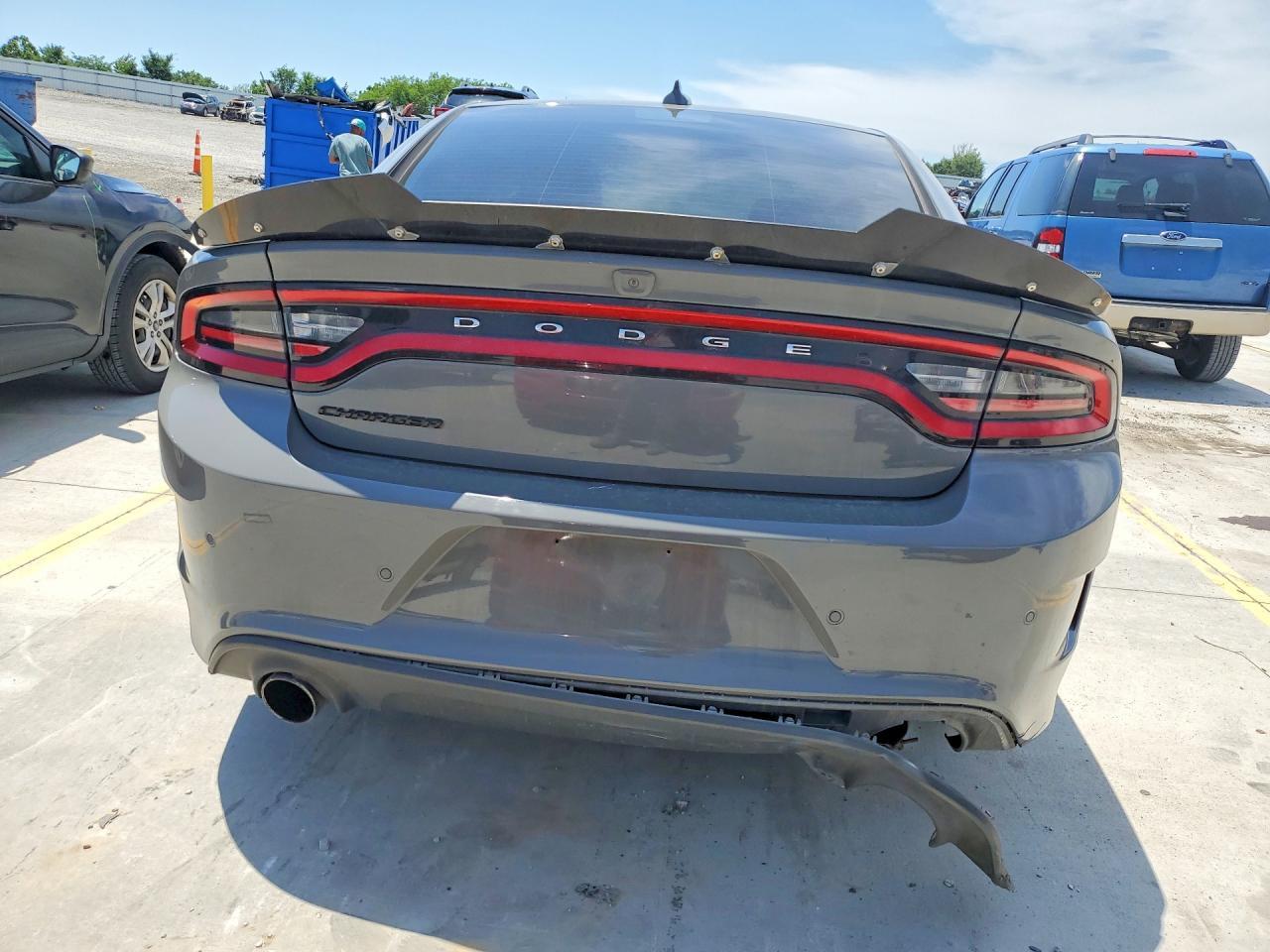 2018 Dodge Charger R - zdjęcie 6