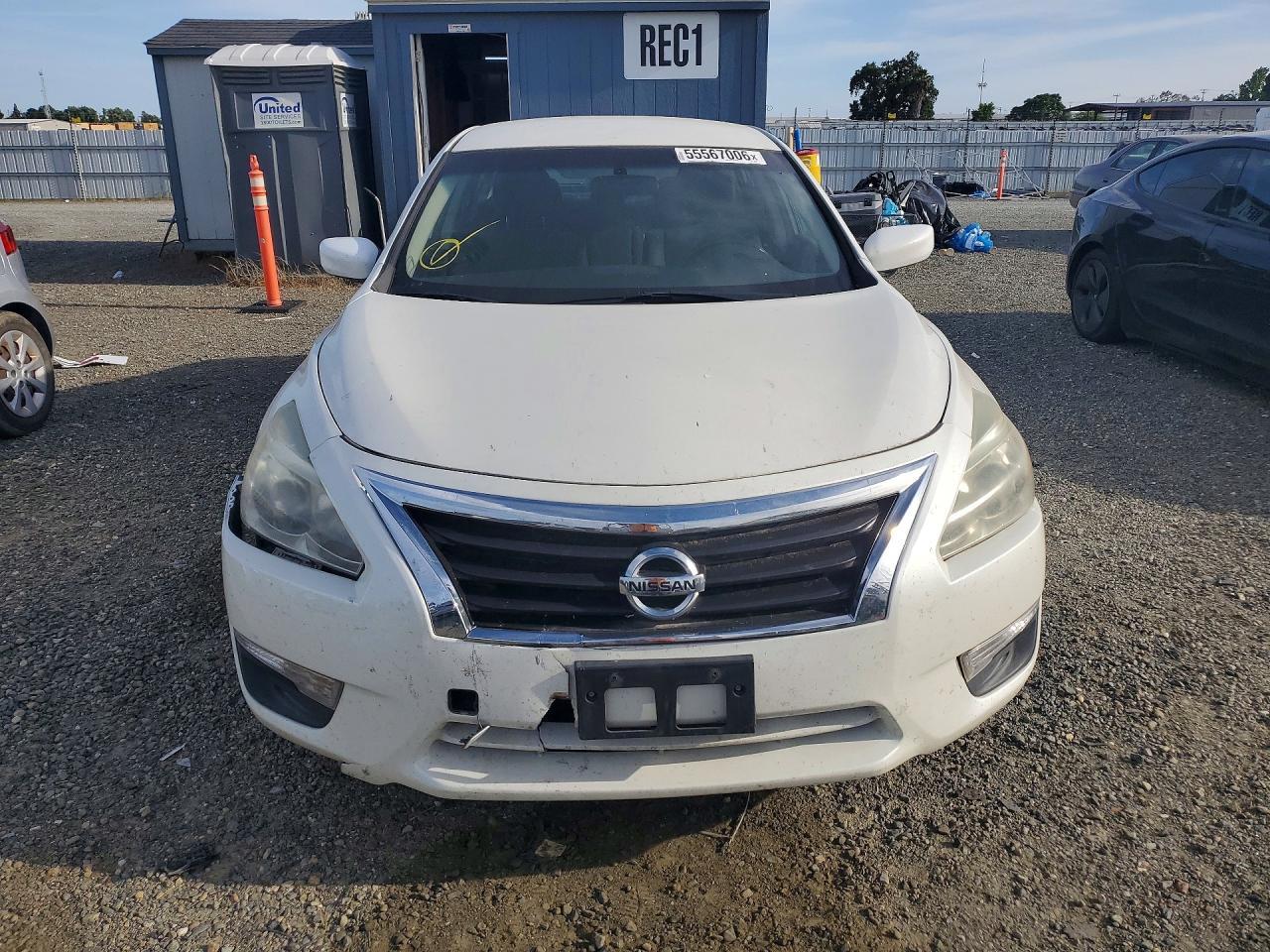 2015 Nissan Altima 2.5 S - zdjęcie 5