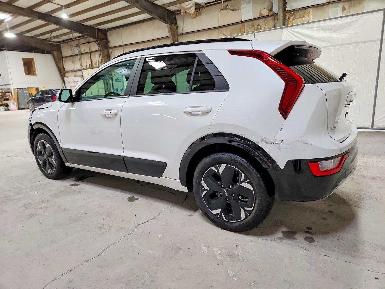 2024 Kia Niro Wind - zdjęcie 2