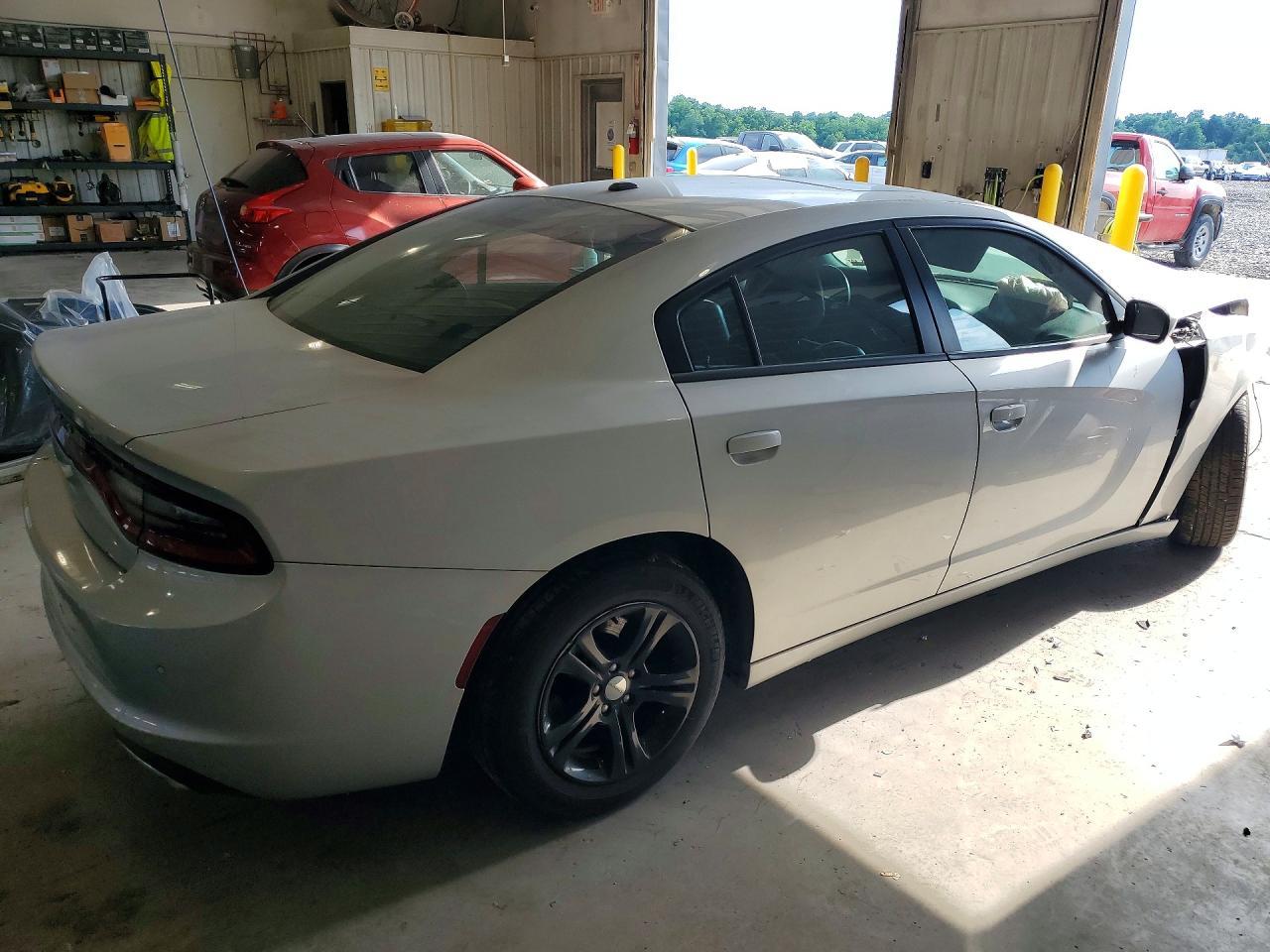 2020 Dodge Charger Sxt - zdjęcie 3