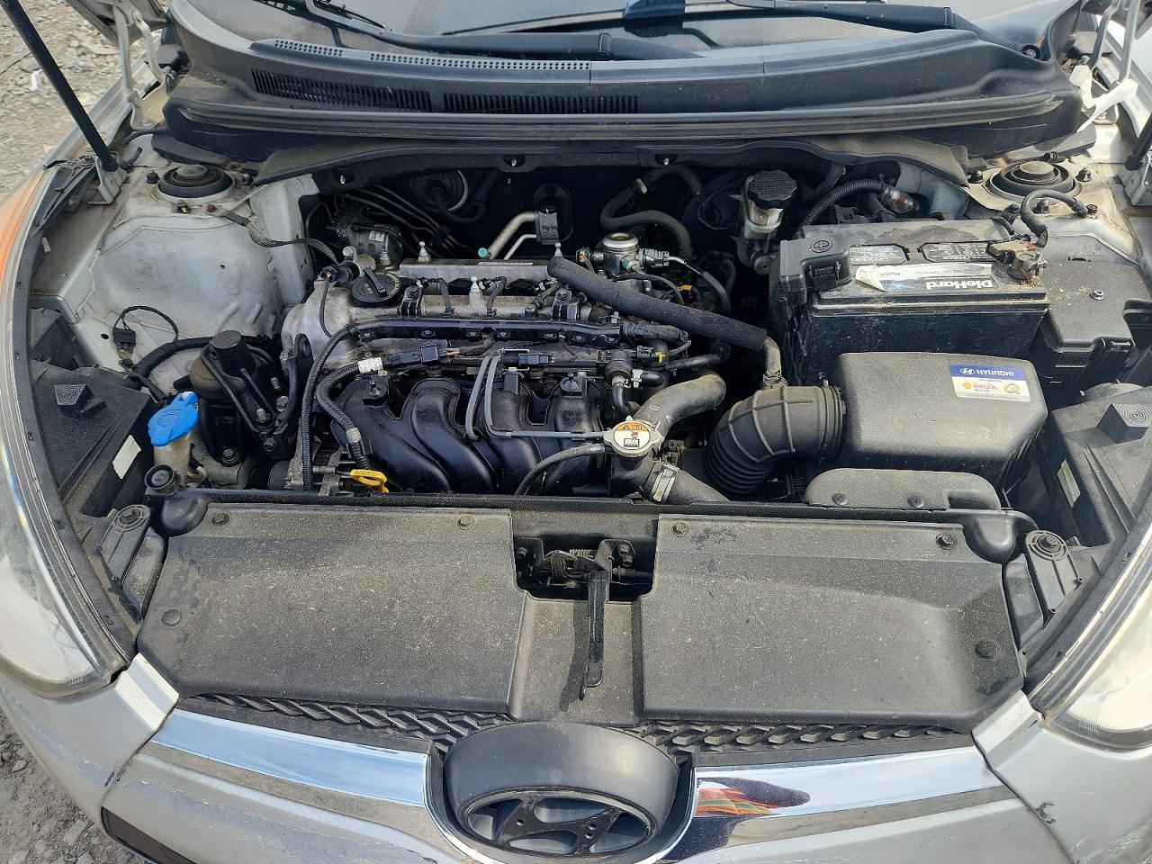 2016 Hyundai Veloster Base - zdjęcie 11