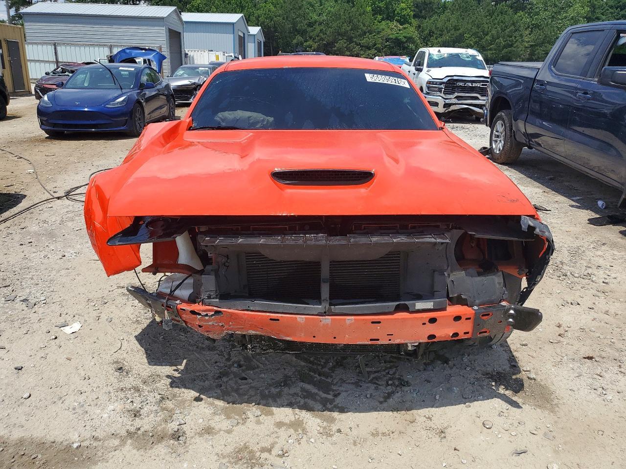 2022 Dodge Challenger - zdjęcie 5