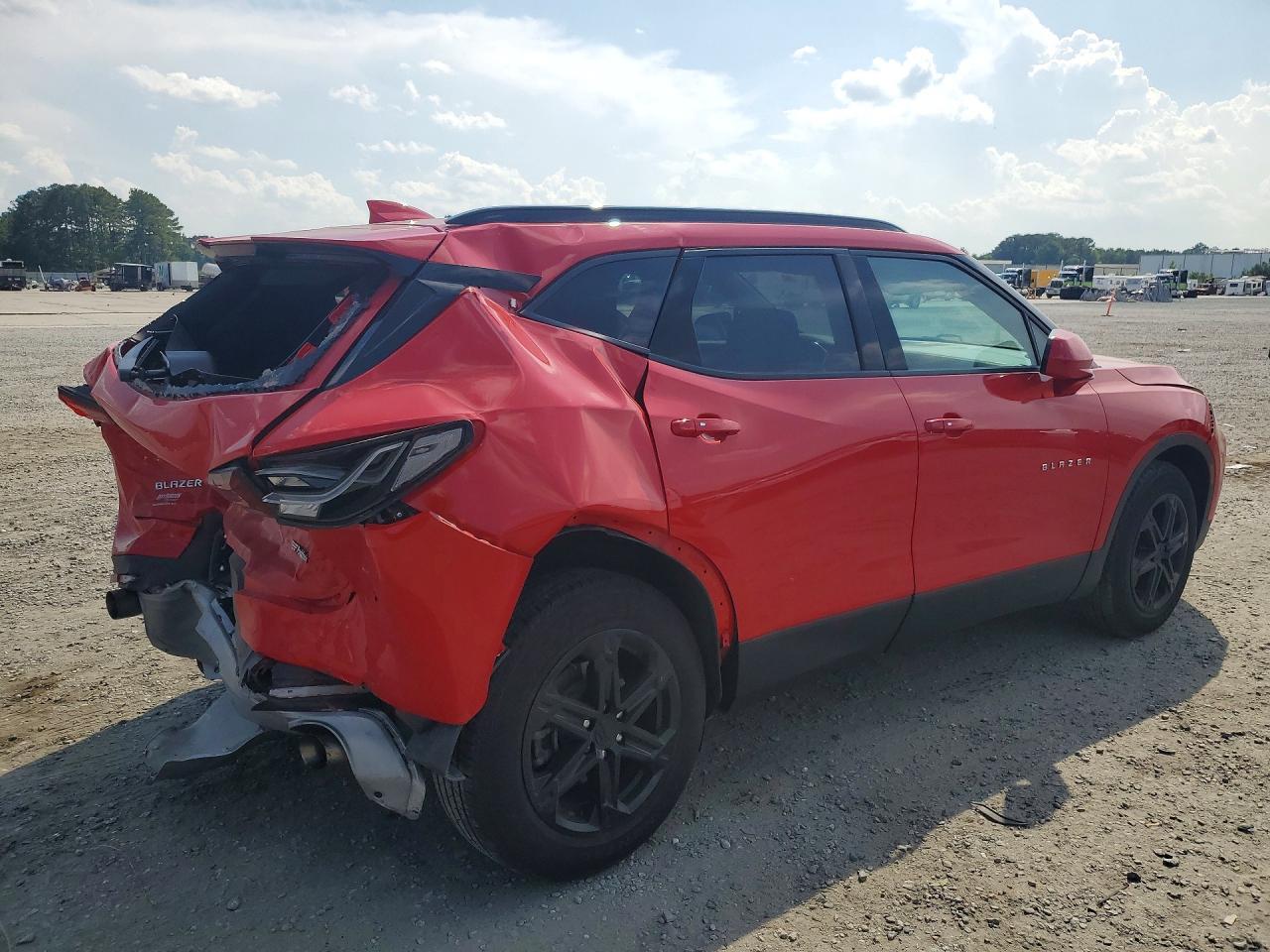 2023 Chevrolet Blazer 2Lt - zdjęcie 3