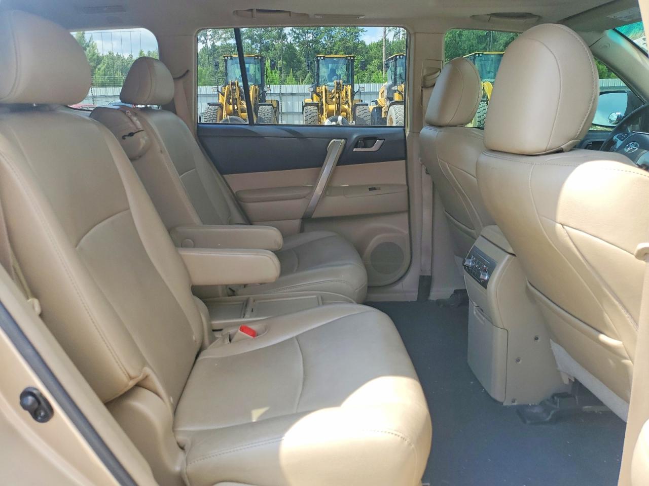 2013 Toyota Highlander Se - zdjęcie 11