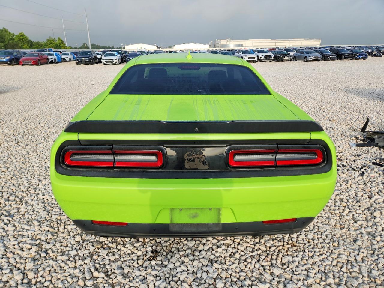 2015 Dodge Challenger R - zdjęcie 6