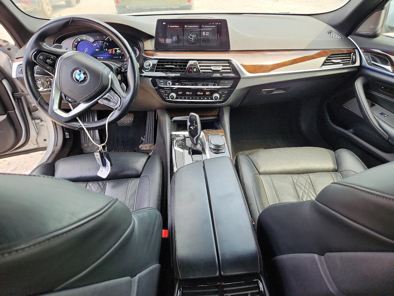 2018 BMW Seria 5 530i - zdjęcie 8