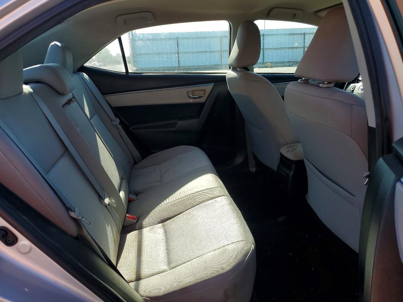 2016 Toyota Corolla Le - zdjęcie 10